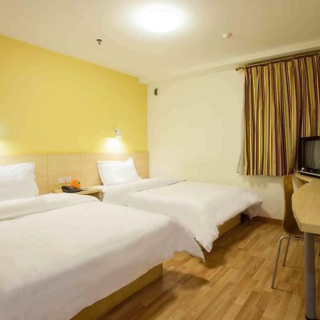 7Days Inn Dongguan Conference & Exhibition Center Zimmer foto